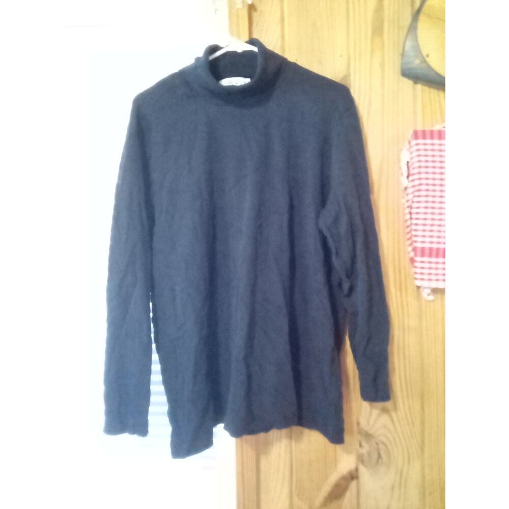 Lot Of 2 Orvis Women's Cotton, Green And Black XL Turtle Neck Tops